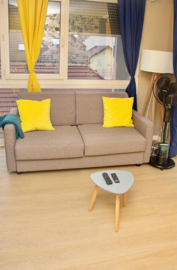Appartement Entre Geneve Et Chamonix Au Pied Des Montagnes Cluses Zewnętrze zdjęcie